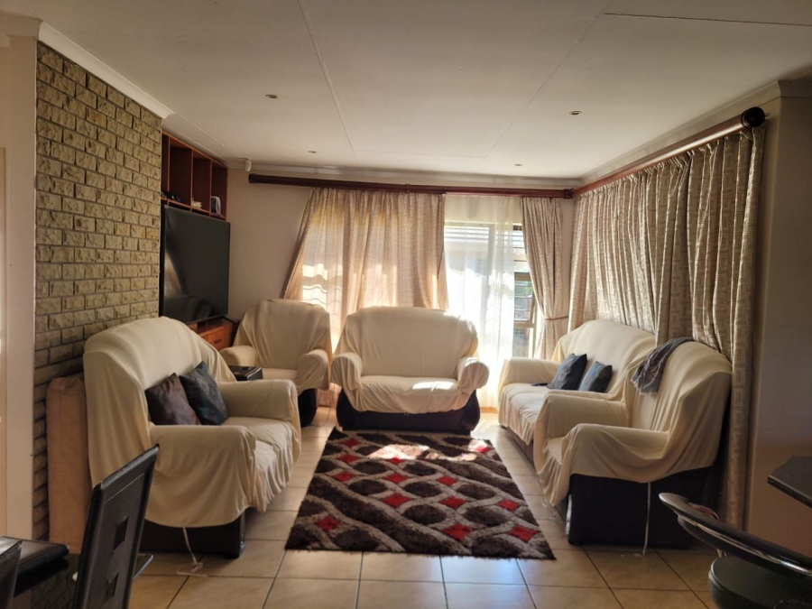 3 Bedroom Property for Sale in La Provance Free State